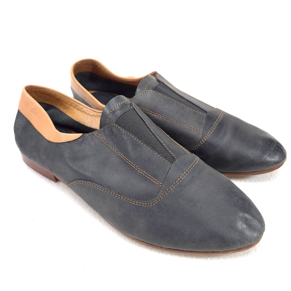Juil Fogo Black Tan Leather Slip On Loafer Copper Grounding Flat Minimalist 10